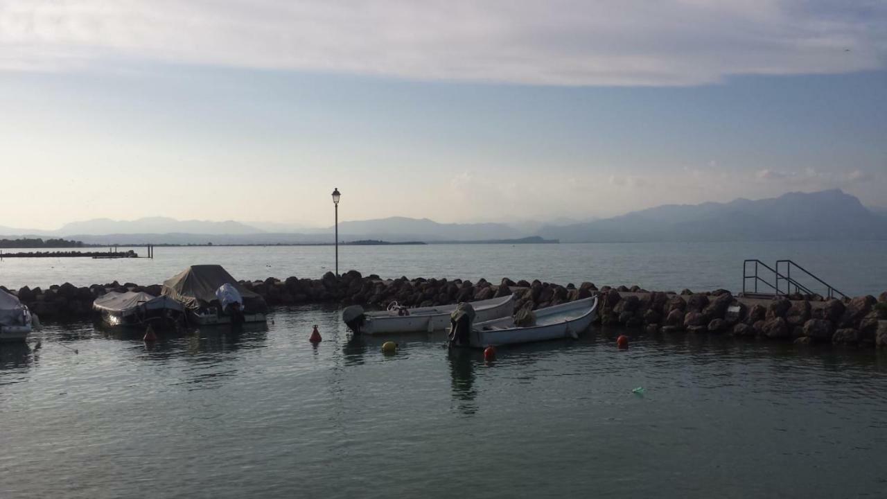 Hotel Cristallo Peschiera del Garda Eksteriør bilde